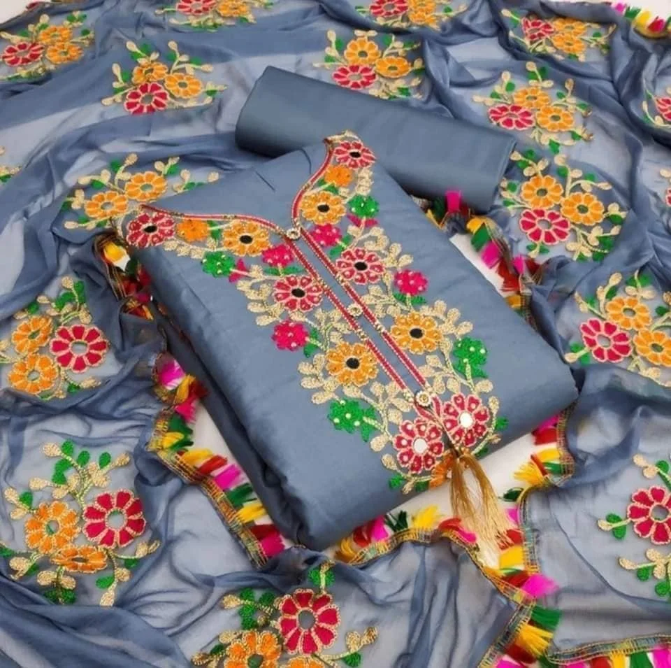 কাশ্মীরী আড়ি এম্ব্রডারী থ্রি-পিচ।--11527