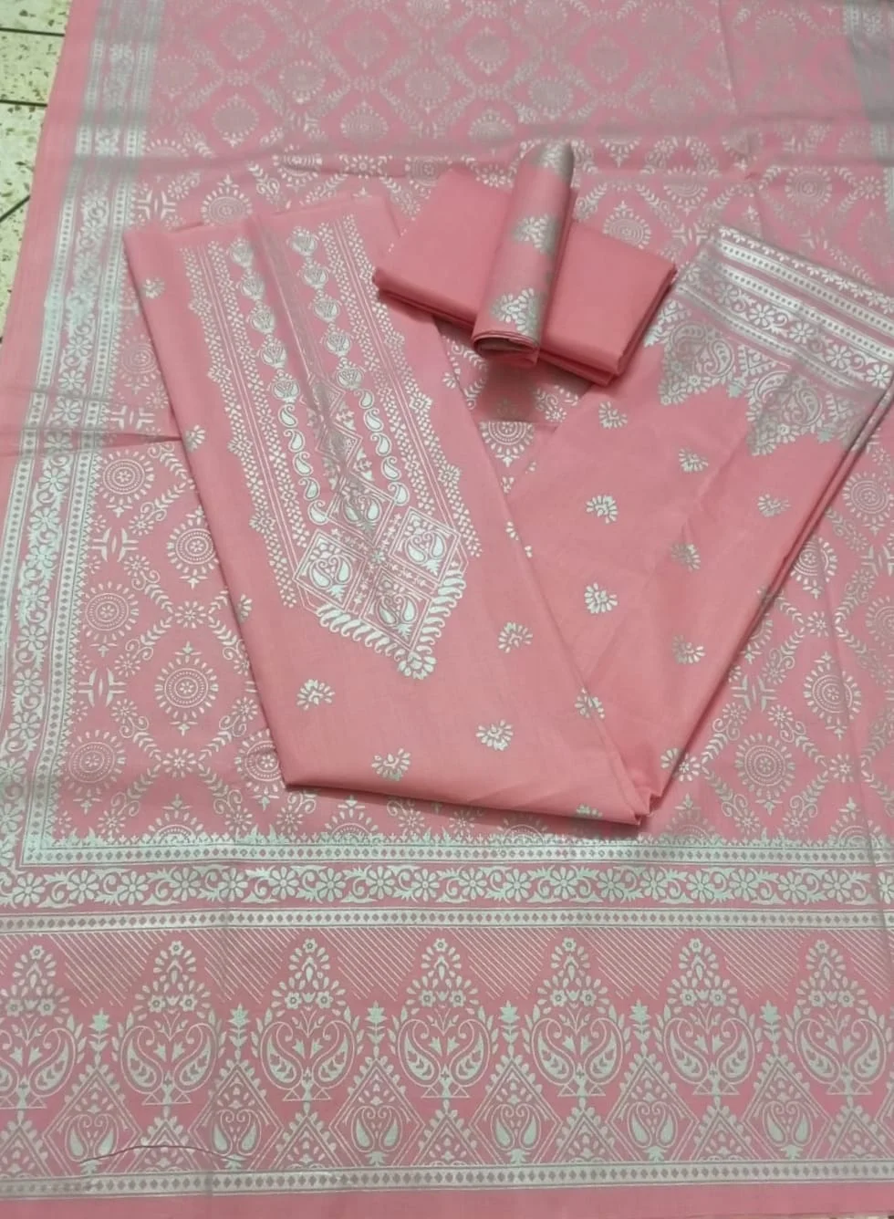 কাতান স্ক্রিন প্রিন্ট থ্রি পিস (সাদা গ্লিটার)--7736