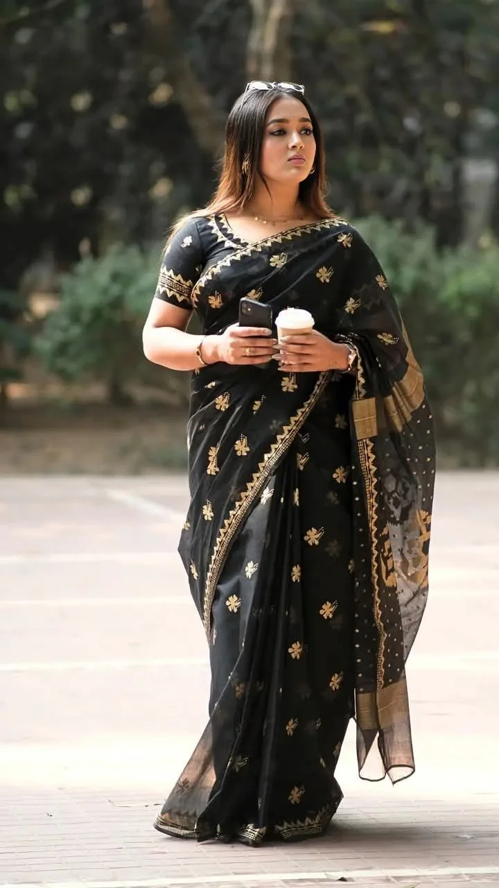 Semi Moslin Sharee with Blouse Piece-23310