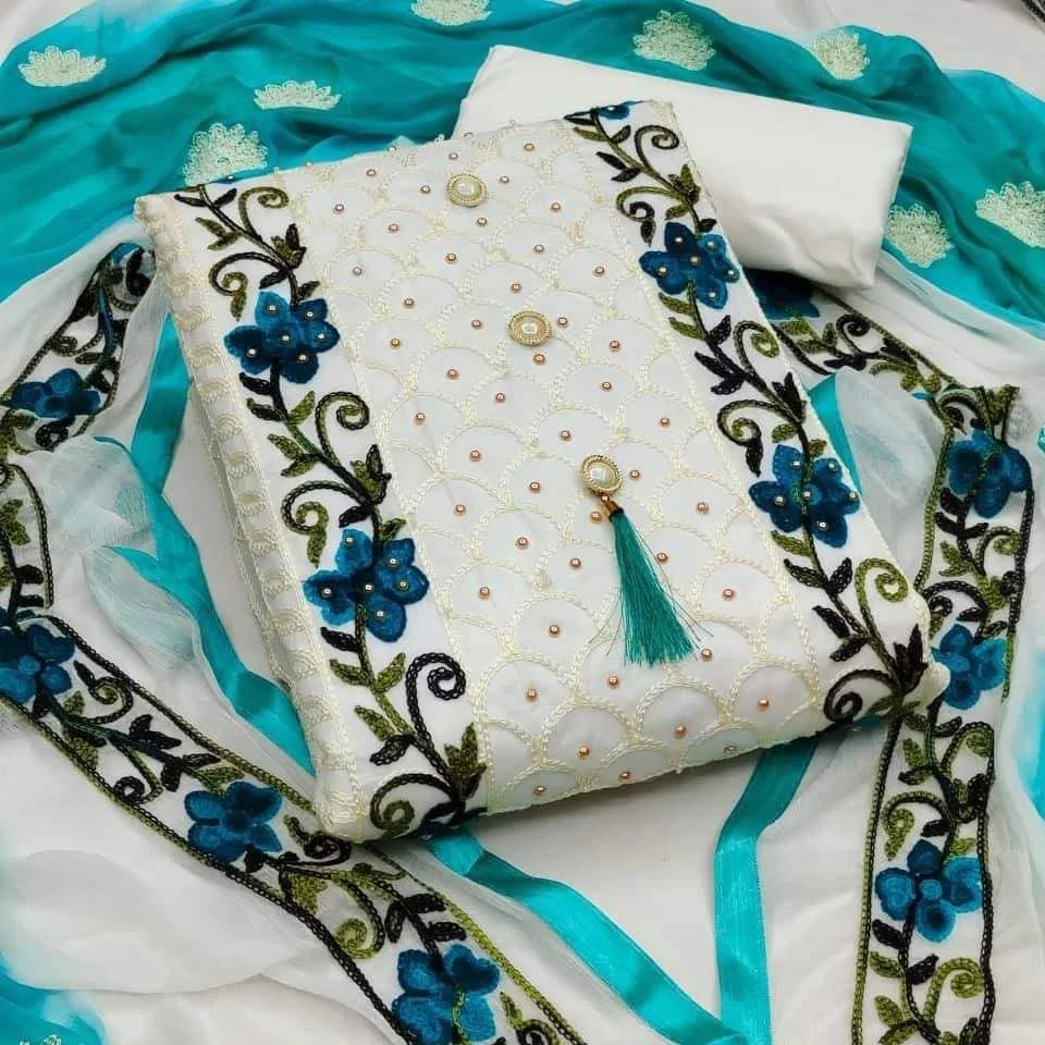 অরগেন্ডি মোম বাটিক থ্রি পিস-12389