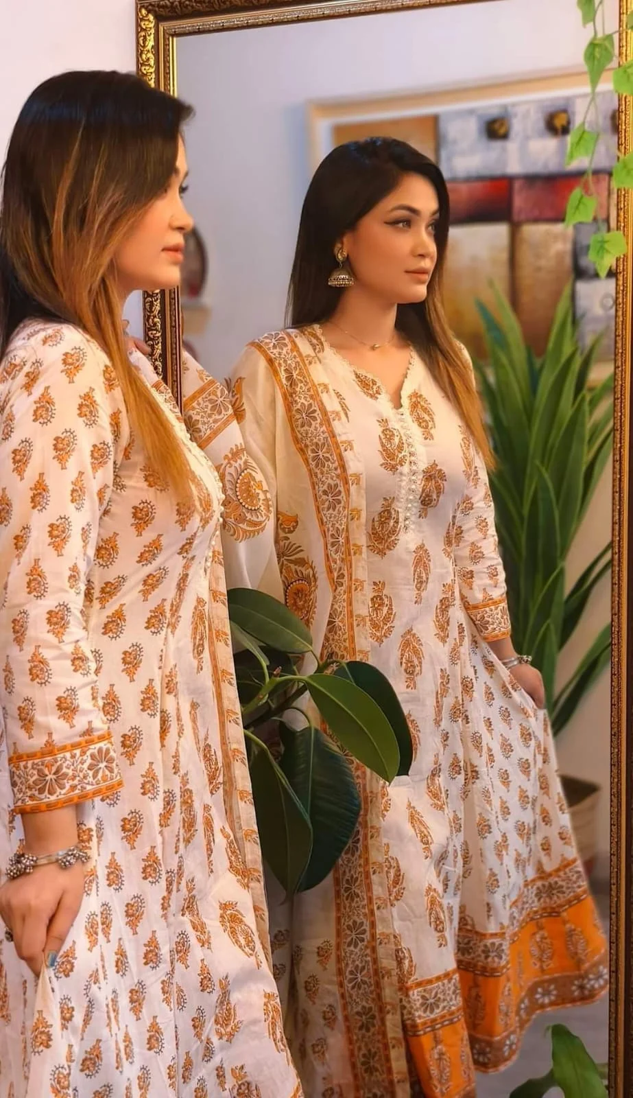 সুতি কাপড়ের গ্রাউন্ড/গোল থ্রি পিস-9629